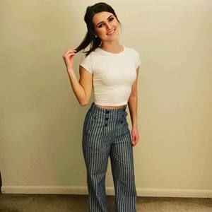 Meet your Posher, Kelly